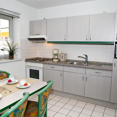 Apartment Ostseeblick, Poel 1 Kuehlungsborn